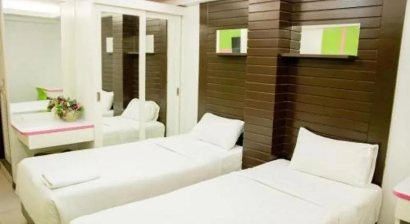 Bed in Huay Kaew Palace 1 Hotel