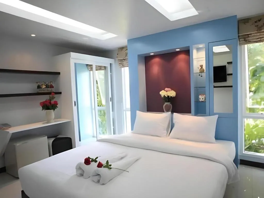 Bed in Huay Kaew Palace 1 Hotel