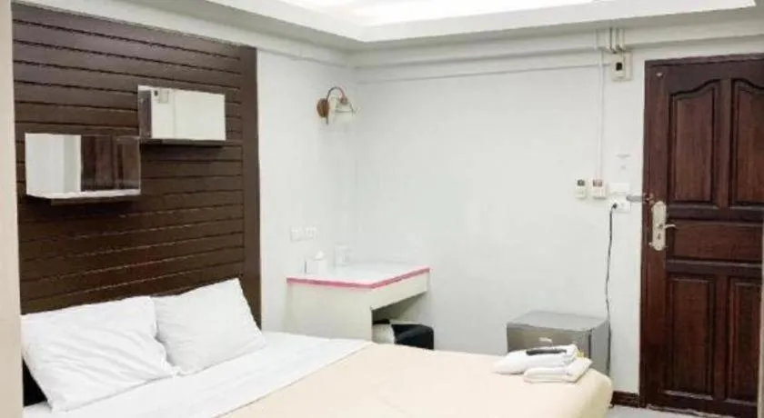 Bed in Huay Kaew Palace 1 Hotel