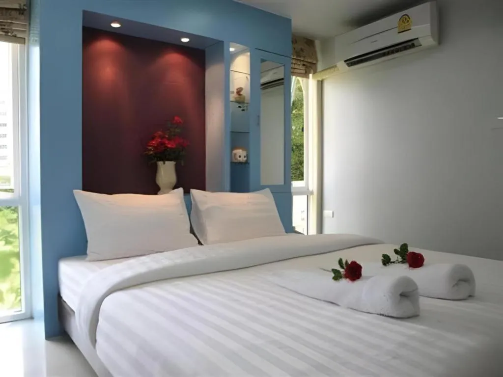Bed in Huay Kaew Palace 1 Hotel