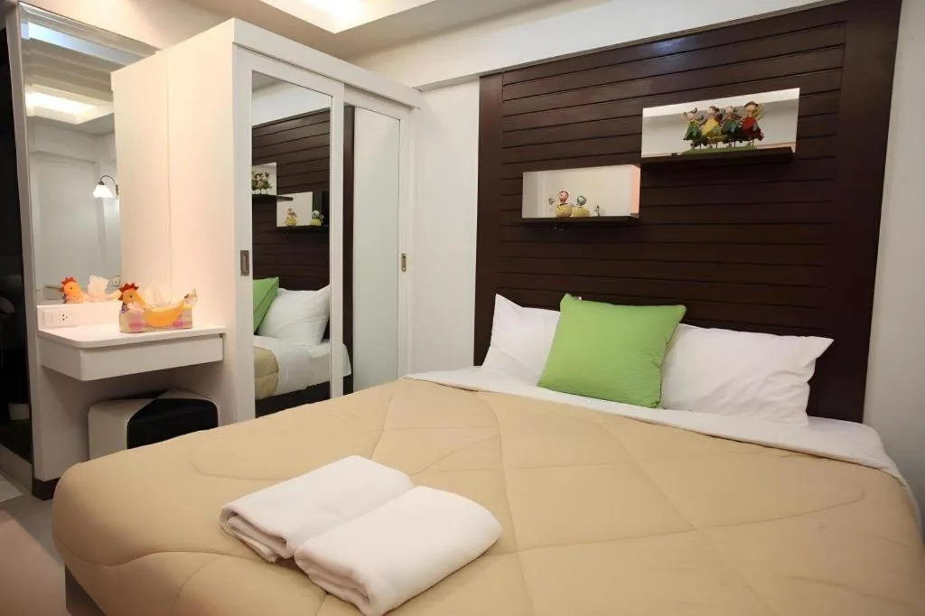 Bed in Huay Kaew Palace 1 Hotel