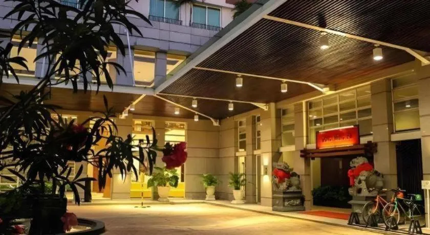 Grand Surya Hotel Kediri