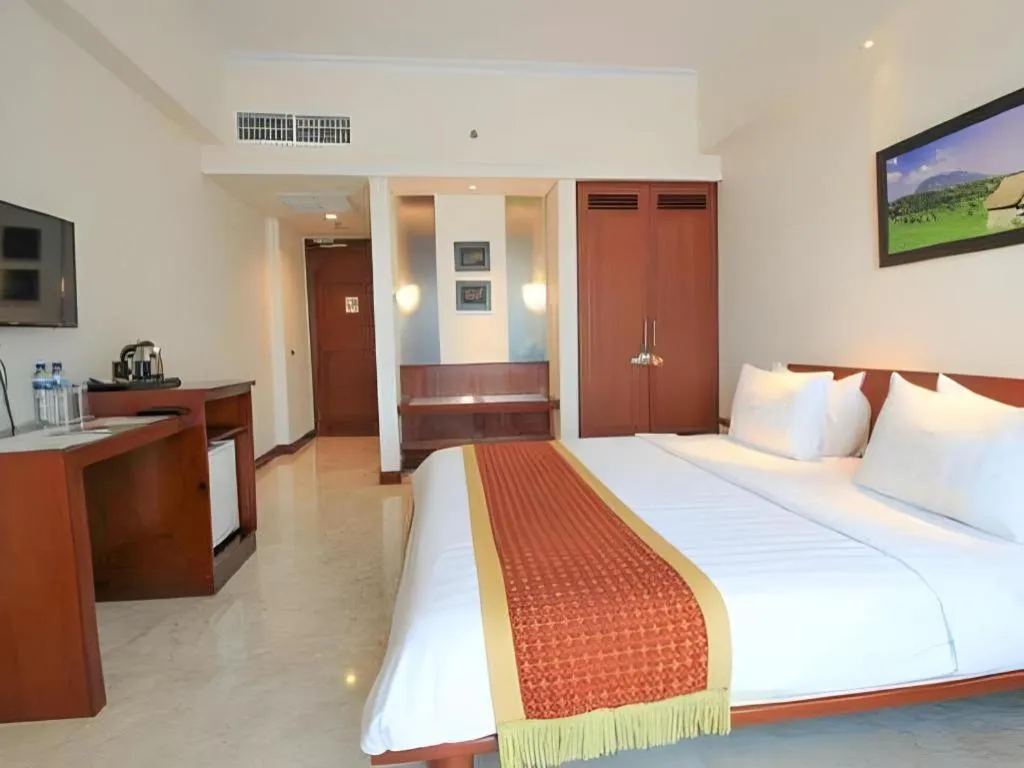 Bed in Grand Surya Hotel Kediri