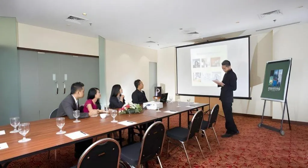 Grand Surya Hotel Kediri