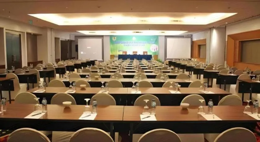 Grand Surya Hotel Kediri