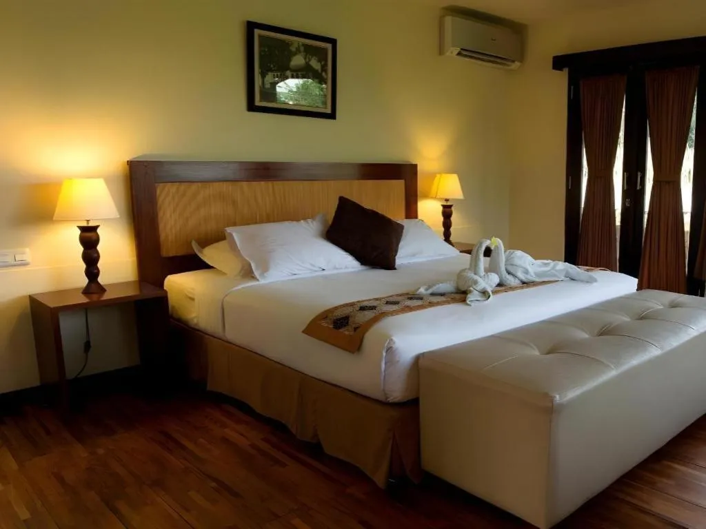 Bed in Sambi Resort, Spa & Resto