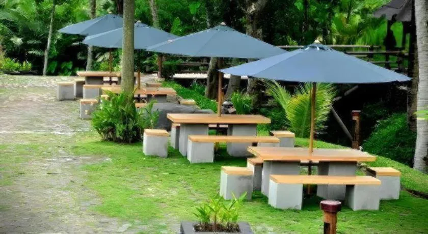 Sambi Resort, Spa & Resto