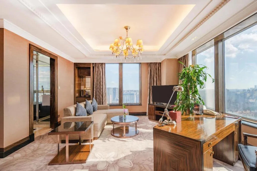 Grand Soluxe Zhongyou Hotel