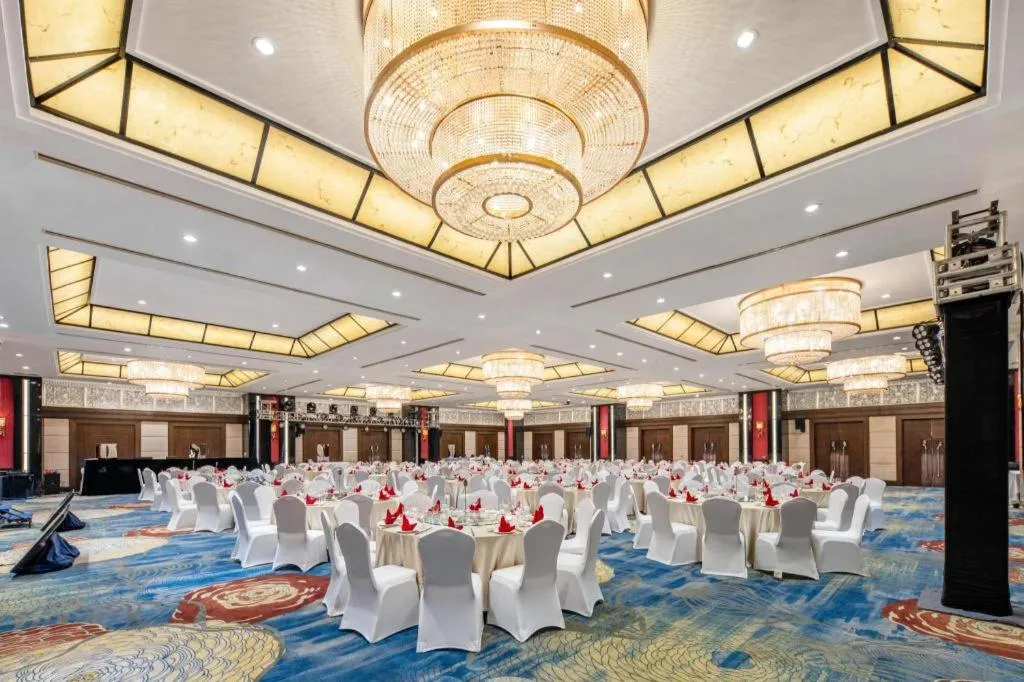 Grand Soluxe Zhongyou Hotel