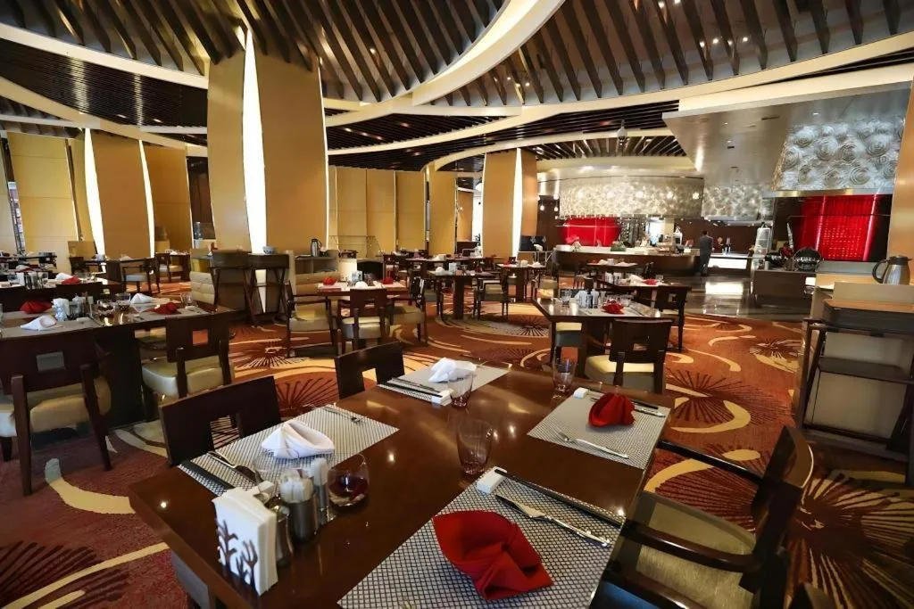 Grand Soluxe Zhongyou Hotel