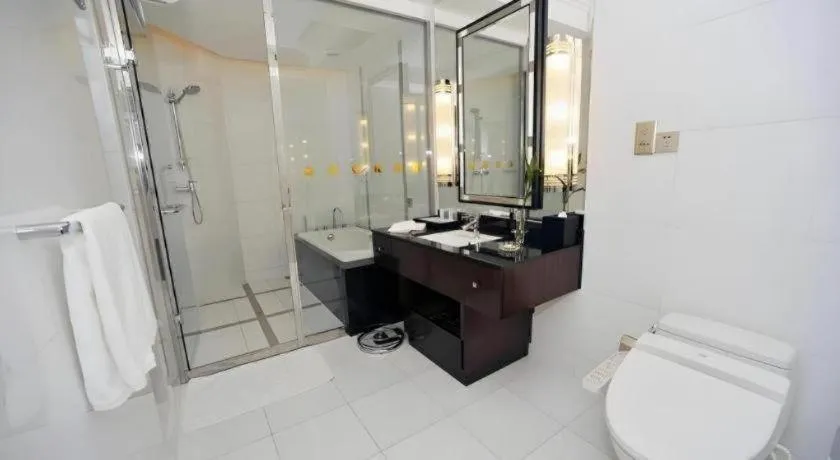 Grand Soluxe Zhongyou Hotel