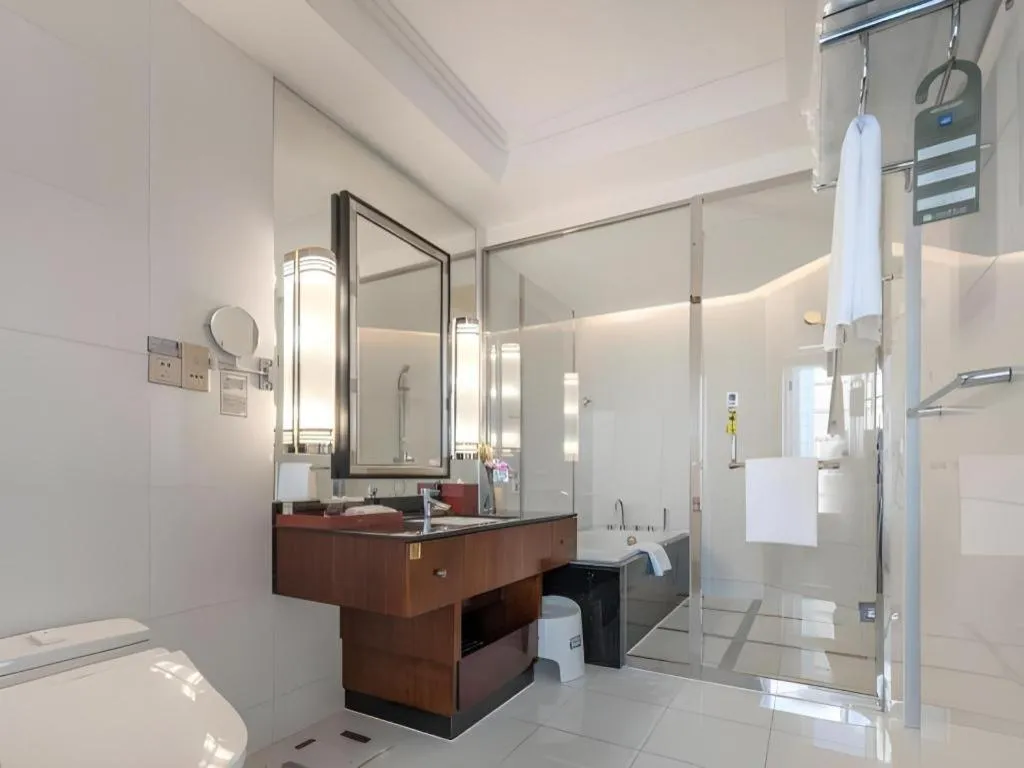 Grand Soluxe Zhongyou Hotel