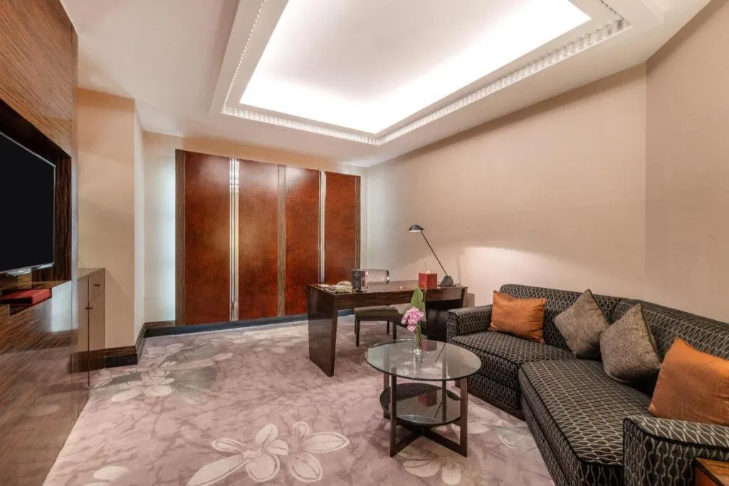 Grand Soluxe Zhongyou Hotel