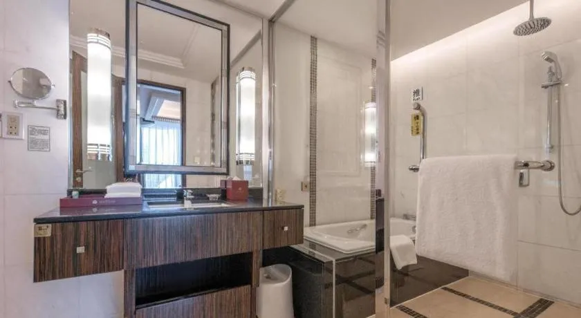 Grand Soluxe Zhongyou Hotel