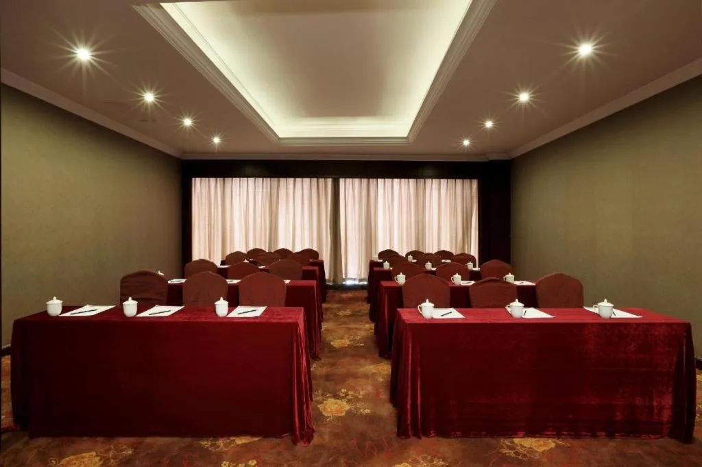 Hongfeng Hotel Nanshan Branch