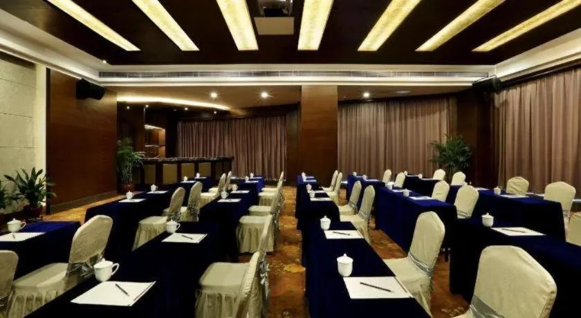 Hongfeng Hotel Nanshan Branch