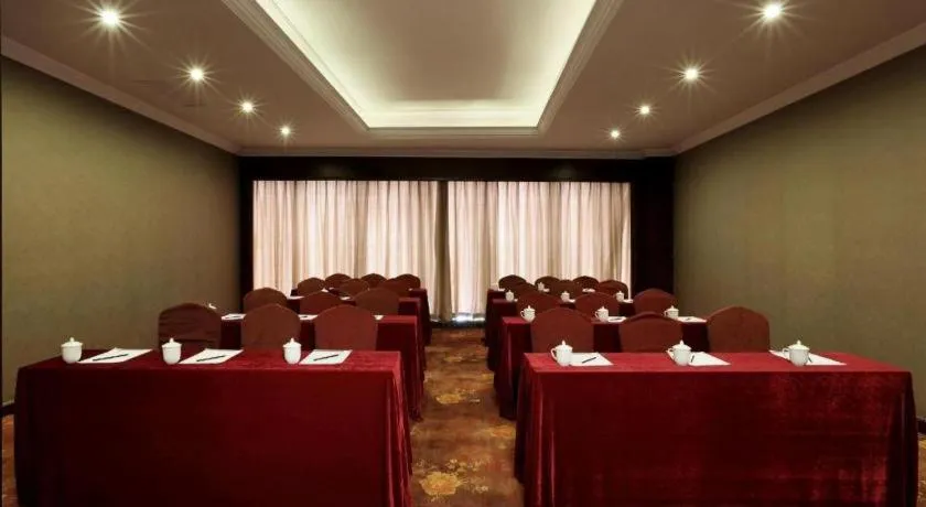 Hongfeng Hotel Nanshan Branch