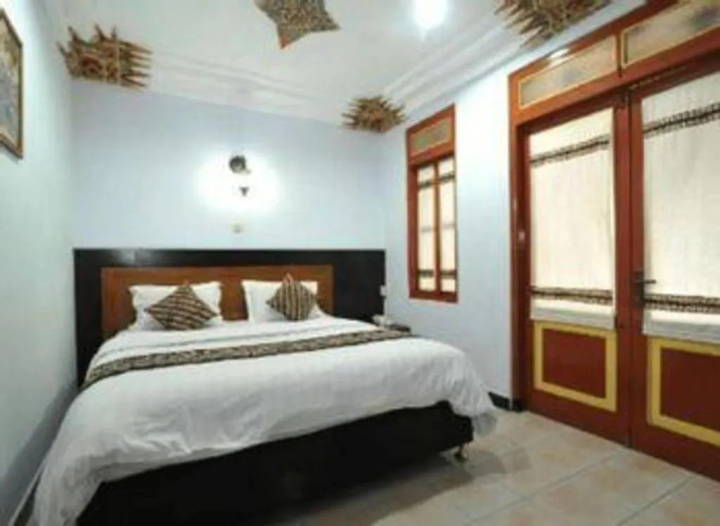 Bed in Hotel Batik Yogyakarta