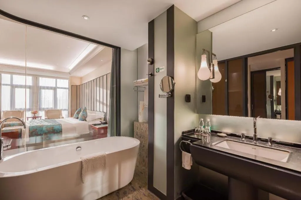 West International Trade Grand Hotel