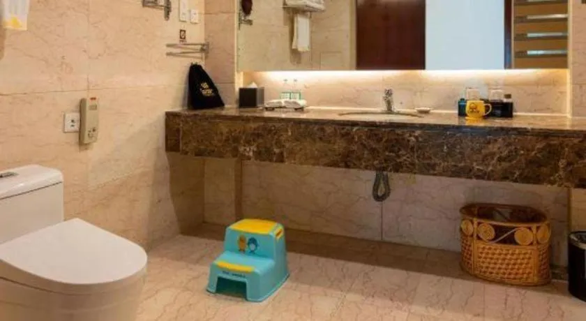 West International Trade Grand Hotel