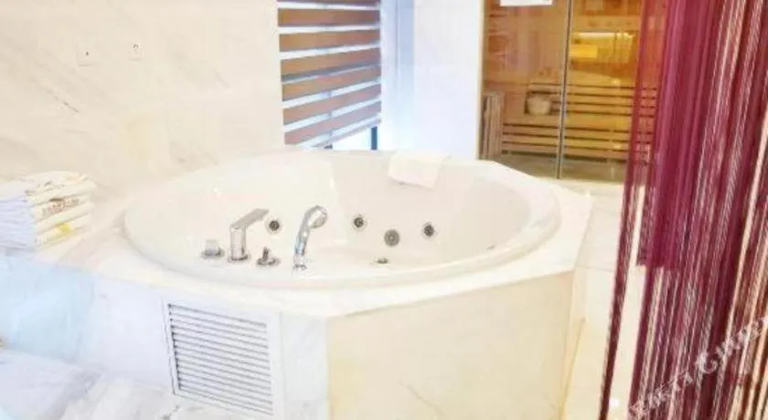 West International Trade Grand Hotel