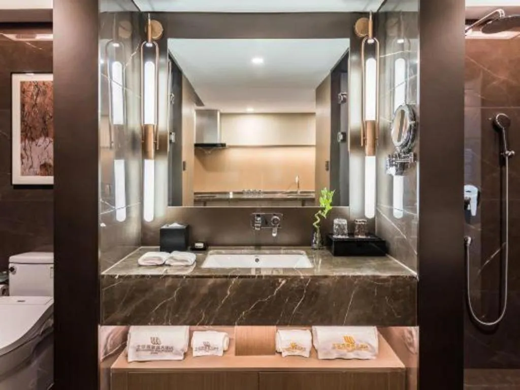 West International Trade Grand Hotel