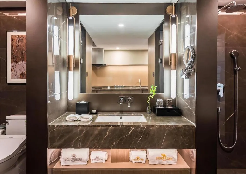 West International Trade Grand Hotel