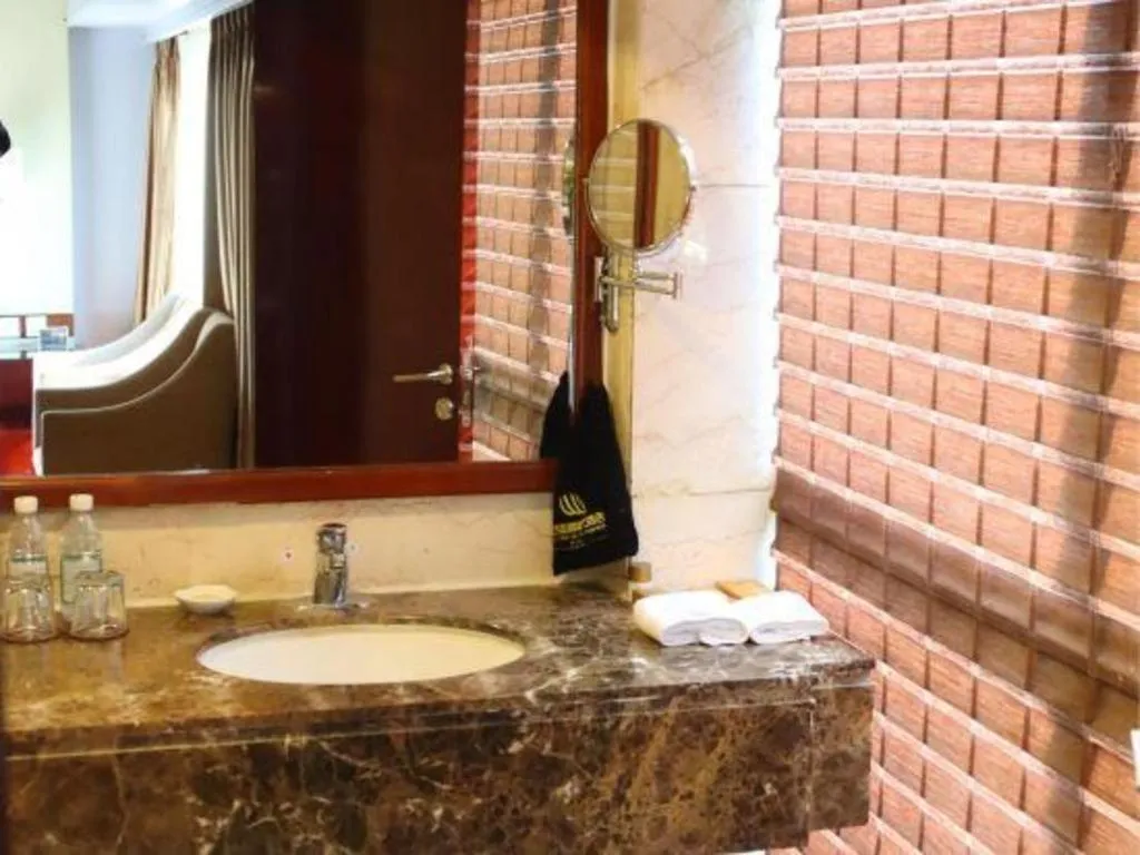 West International Trade Grand Hotel