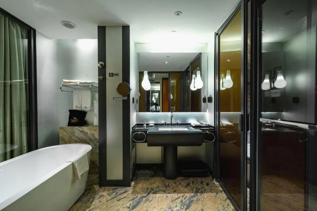 West International Trade Grand Hotel