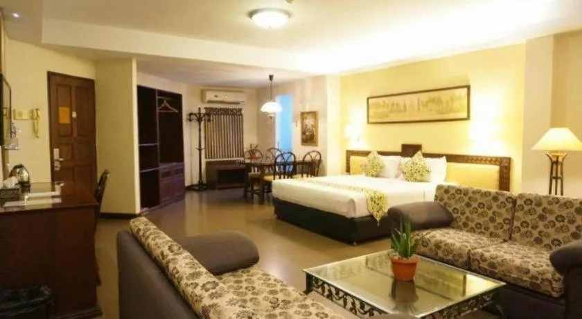 Losari Beach Hotel Makassar