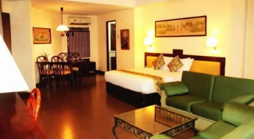 Losari Beach Hotel Makassar