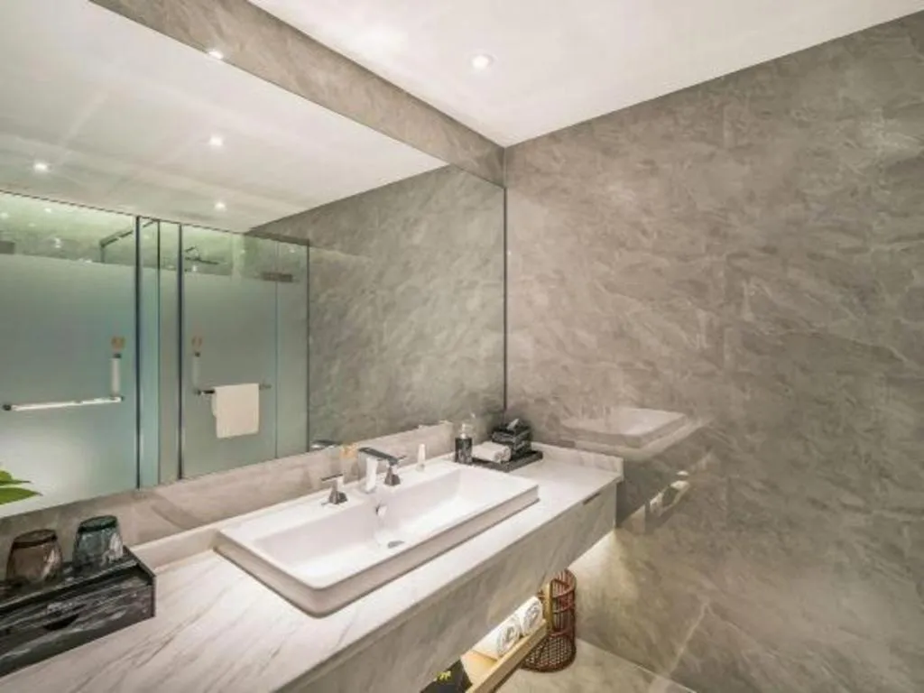 Beijing Ruyi Business Hotel