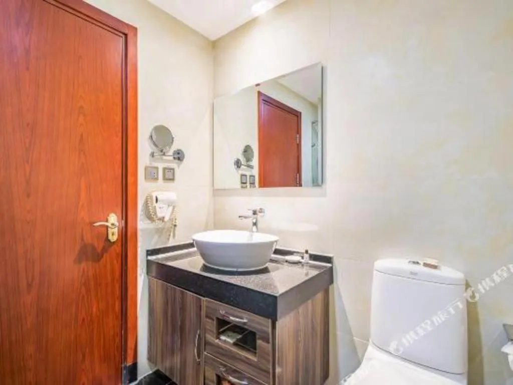 Beijing Ruyi Business Hotel