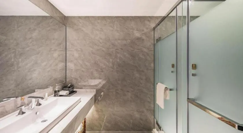 Beijing Ruyi Business Hotel