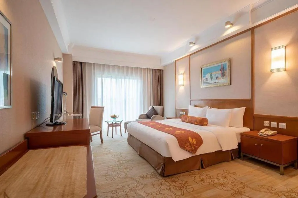 Bed in Qingdao Blue Horizon Hotel Huangdao