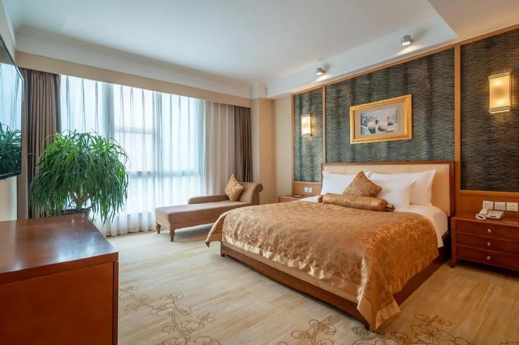 Bed in Qingdao Blue Horizon Hotel Huangdao