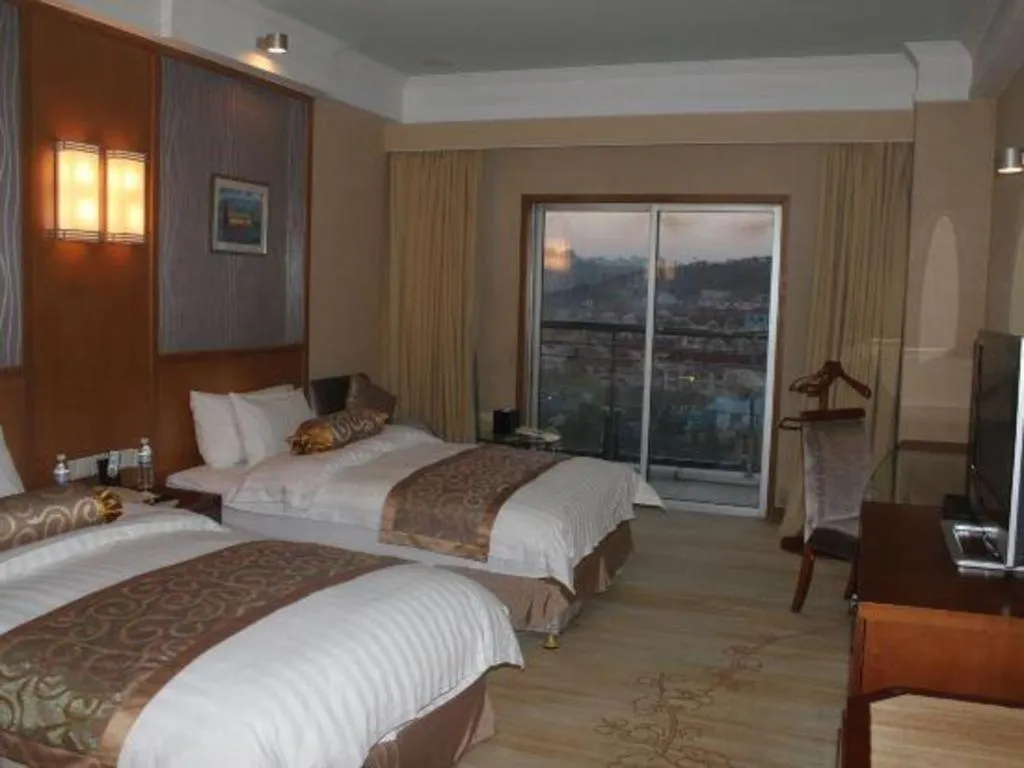 Bed in Qingdao Blue Horizon Hotel Huangdao