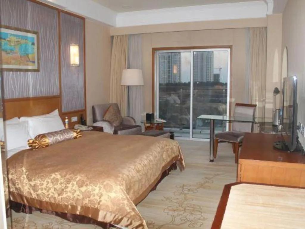 Bed in Qingdao Blue Horizon Hotel Huangdao