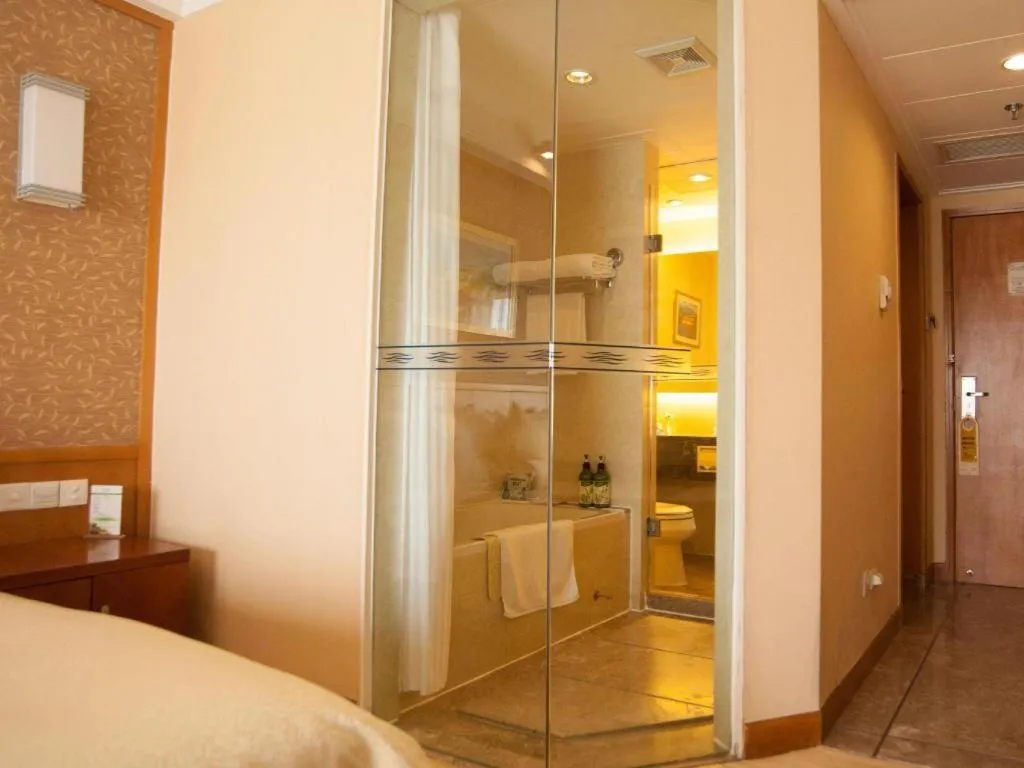 Bed in Qingdao Blue Horizon Hotel Huangdao