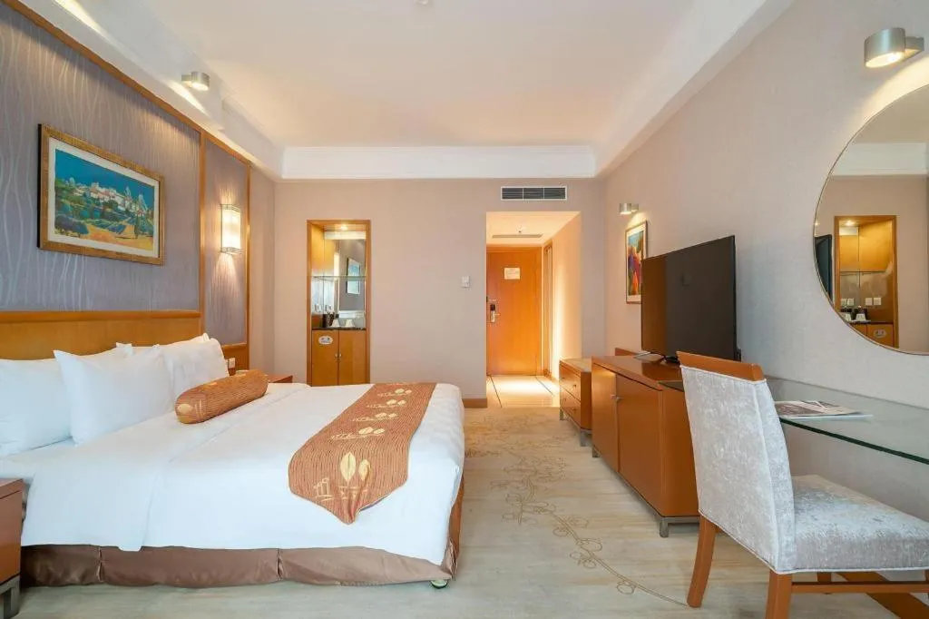 Bed in Qingdao Blue Horizon Hotel Huangdao