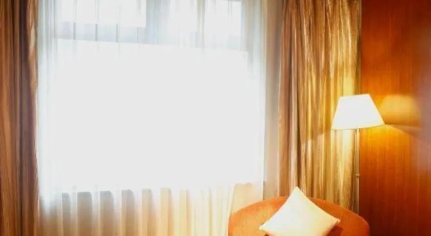 Yangzhou Hentique Huijin Resort Hotel