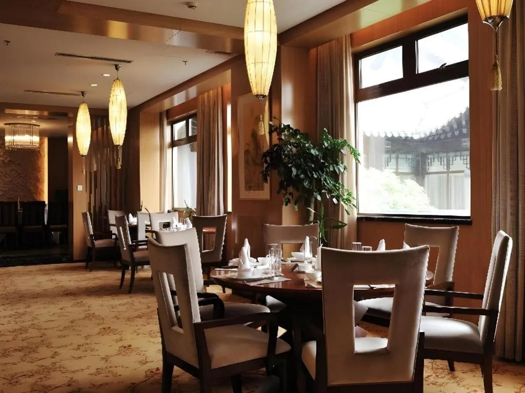 Yangzhou Hentique Huijin Resort Hotel