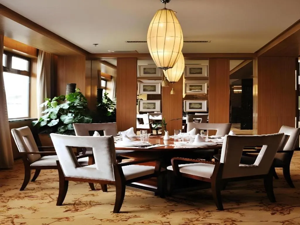 Yangzhou Hentique Huijin Resort Hotel