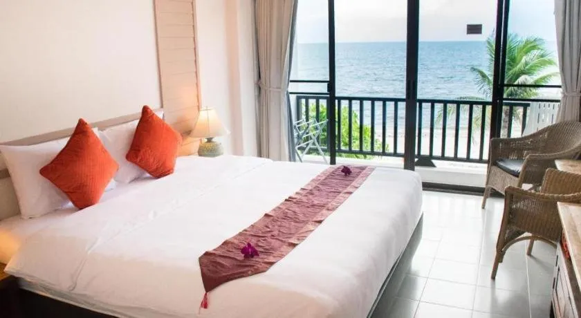 Bed in Sea Memories White Sand Beach Hotel