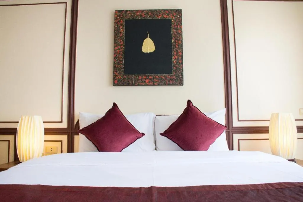 Bed in Sea Memories White Sand Beach Hotel