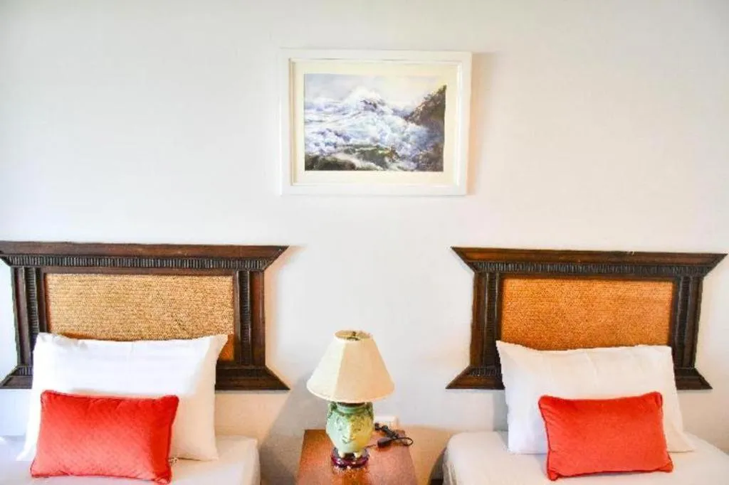 Bed in Sea Memories White Sand Beach Hotel