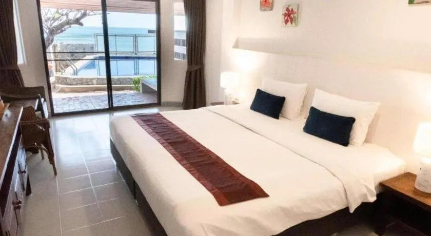 Bed in Sea Memories White Sand Beach Hotel