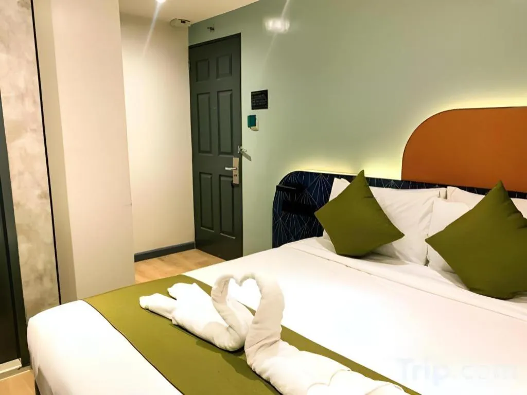 Bed in Tuscany Basic Urban Stay