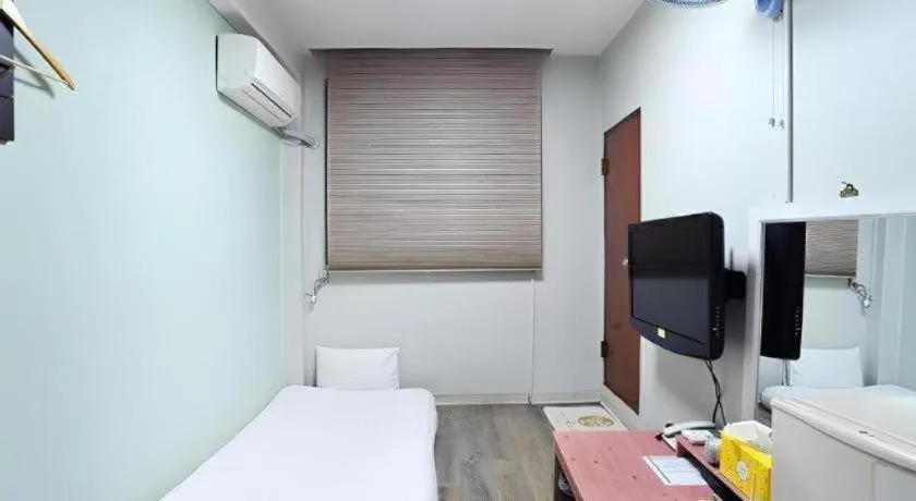 Bed in Goodstay Saewha Hostel