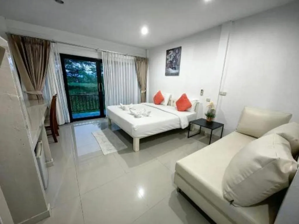 Bed in De Bua Valley